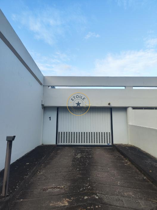 Emplacement de parking souterrain secteur Lareveilliere
