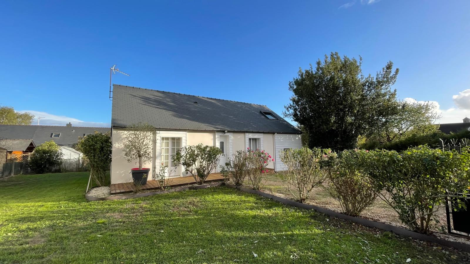 Maison à vendre à St clement de la place, 100 m², 6 pièces – photo 1 sur 6